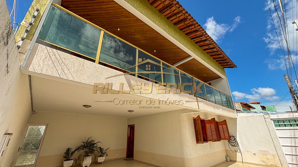 Casa, 4 quartos, 278 m² - Foto 1