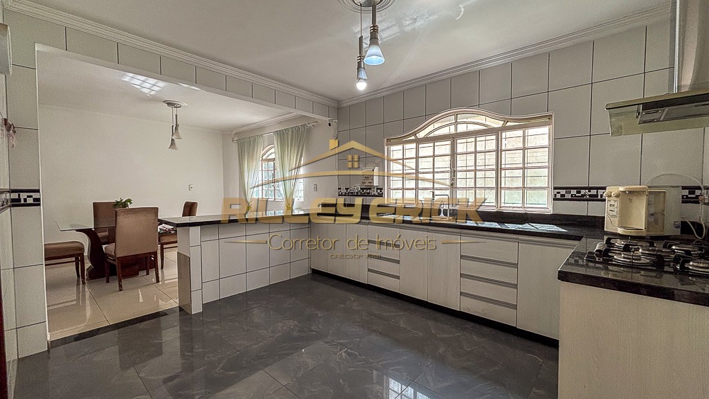 Casa, 4 quartos, 278 m² - Foto 10
