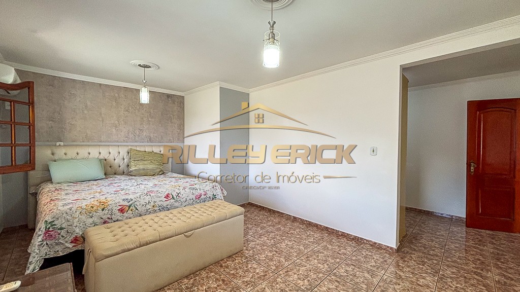 Casa, 4 quartos, 278 m² - Foto 33