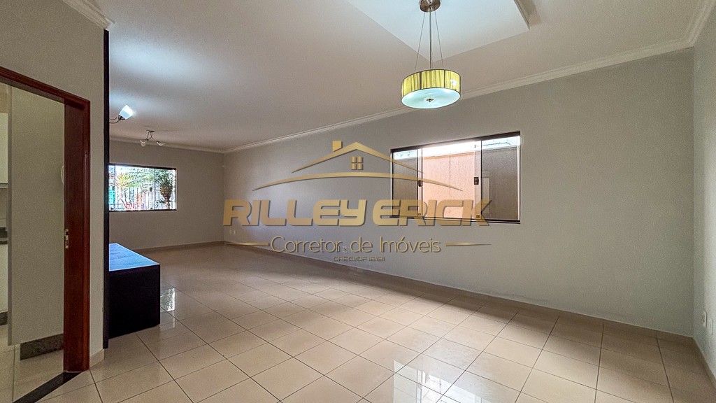 Casa, 3 quartos, 330 m² - Foto 3
