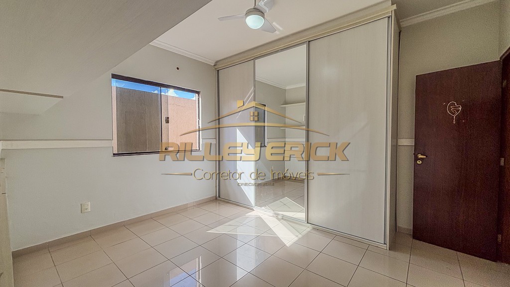 Casa, 3 quartos, 330 m² - Foto 9