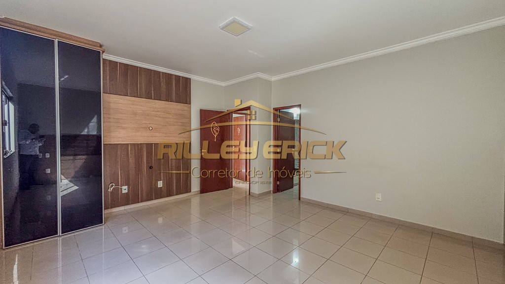 Casa, 3 quartos, 330 m² - Foto 13