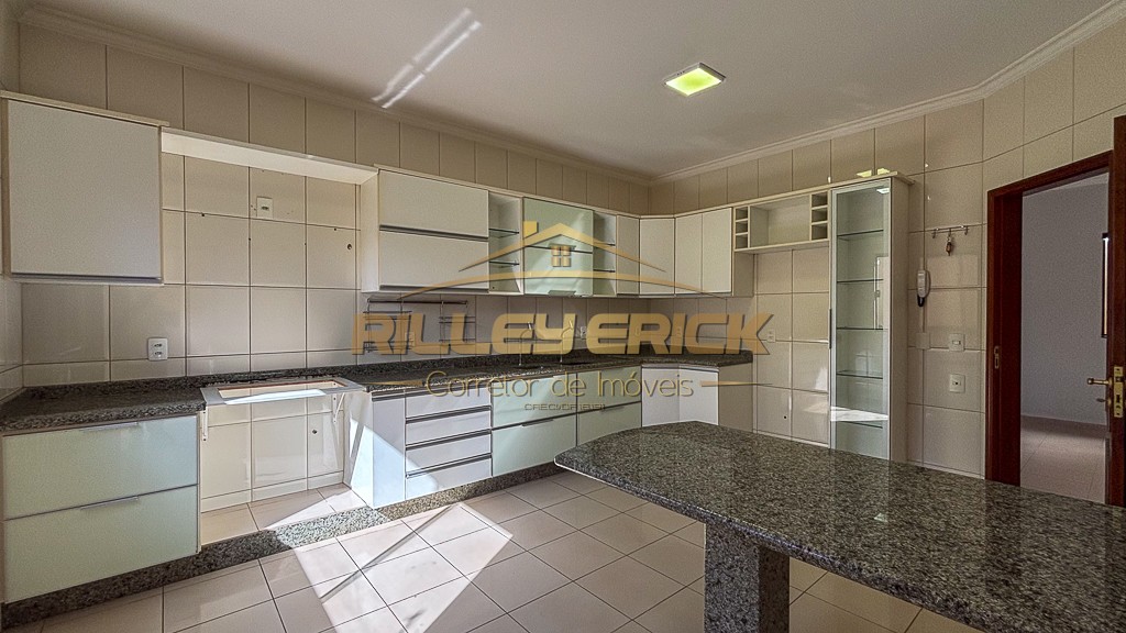 Casa, 3 quartos, 330 m² - Foto 18